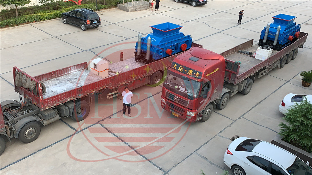 1510液壓對輥破碎機